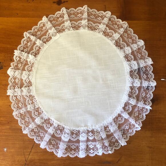 Lot of 5 Handmade Crochet Lace Linen Dollies White/Off White Round Oval Table - Picture 5 of 12